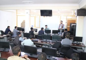 برگزاری جلسات هم اندیشی با اساتید بایت سمستر بهاری