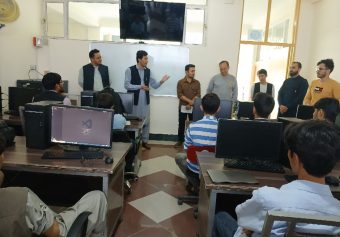 برگزاری بوت کمپ های آموزشی و آزمایشی جهت آمادگی محصلان برای مسابقه